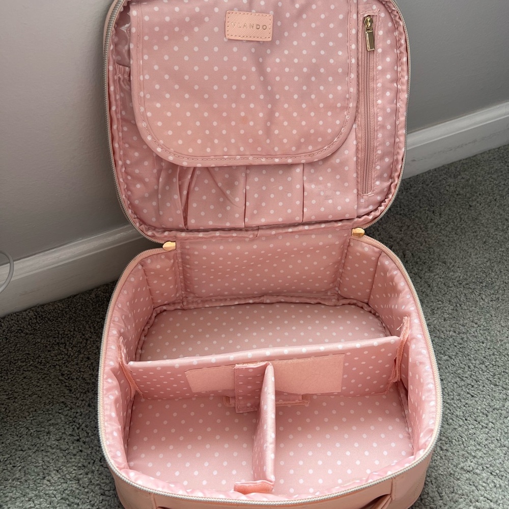 Large Makeup Organizer Bag - Picture 2 of 4